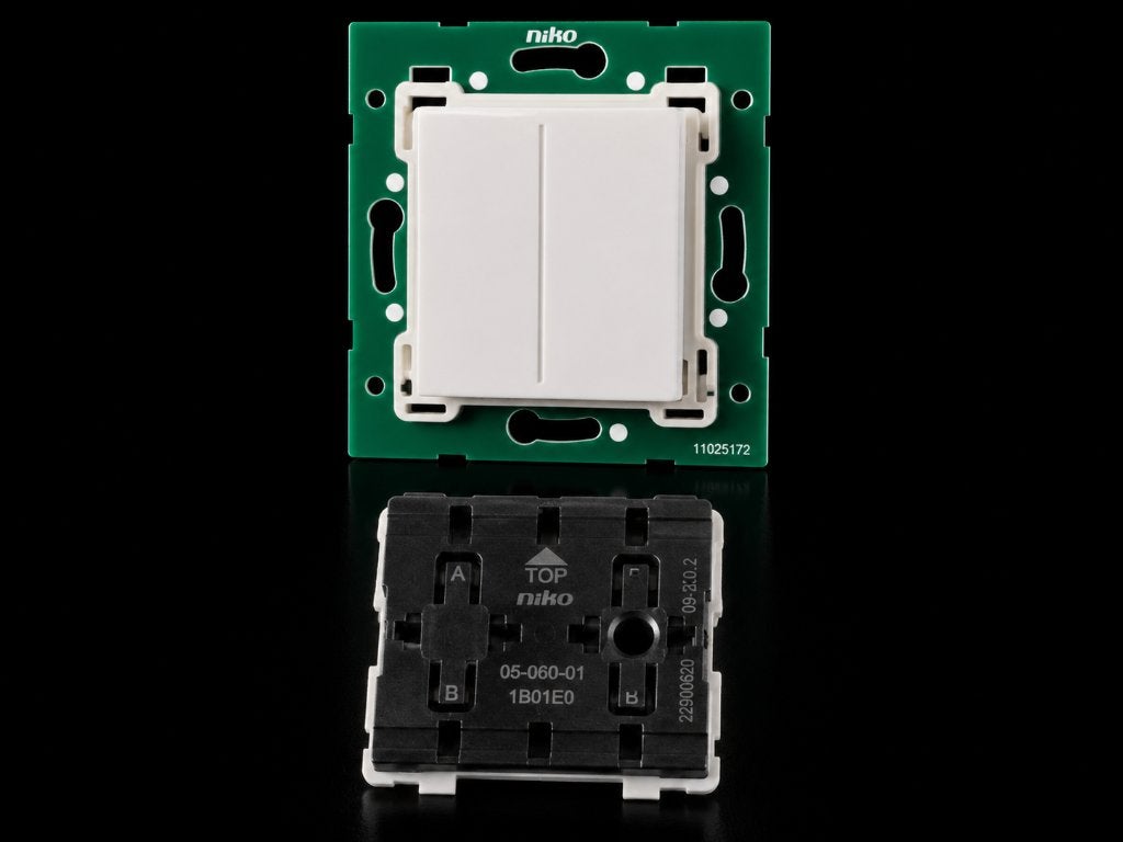 Nikobus busdrukknoppen 05-060-01 | 05-064-01 | 05-078-01, Hobby en Vrije tijd, Elektronica-componenten, Verzenden, Zo goed als nieuw