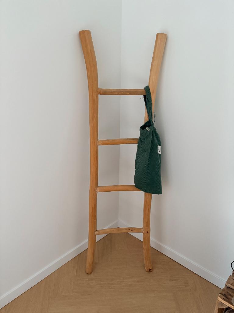 Houten laddertje, Ophalen, Zo goed als nieuw, Hout