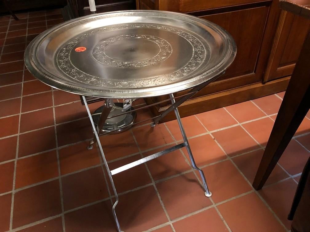Metalen ronde butlertray bijzettafel India tafel, Ophalen of Verzenden, Nieuw, Grijs, Metaal