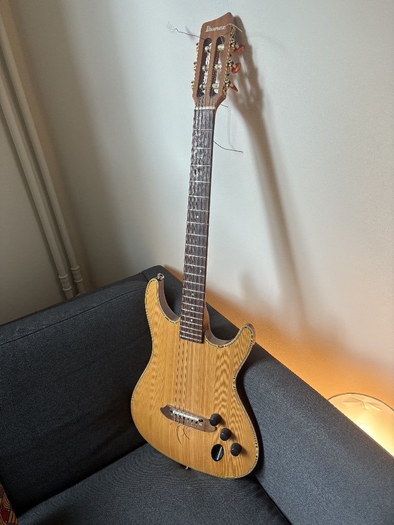 Ibanez SC500N NT, Enlèvement ou Envoi, Comme neuf, Solid body, Ibanez