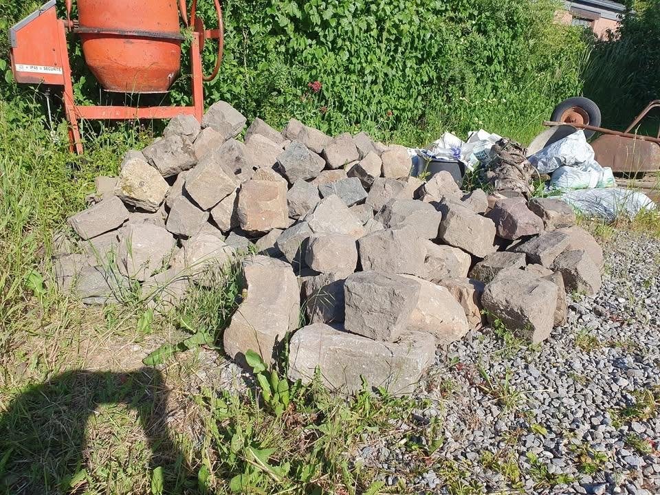 Pavés de rue anciens - à vendre (lot complet), Jardin & Terrasse, Enlèvement, Comme neuf, Pierre naturelle, Autres types