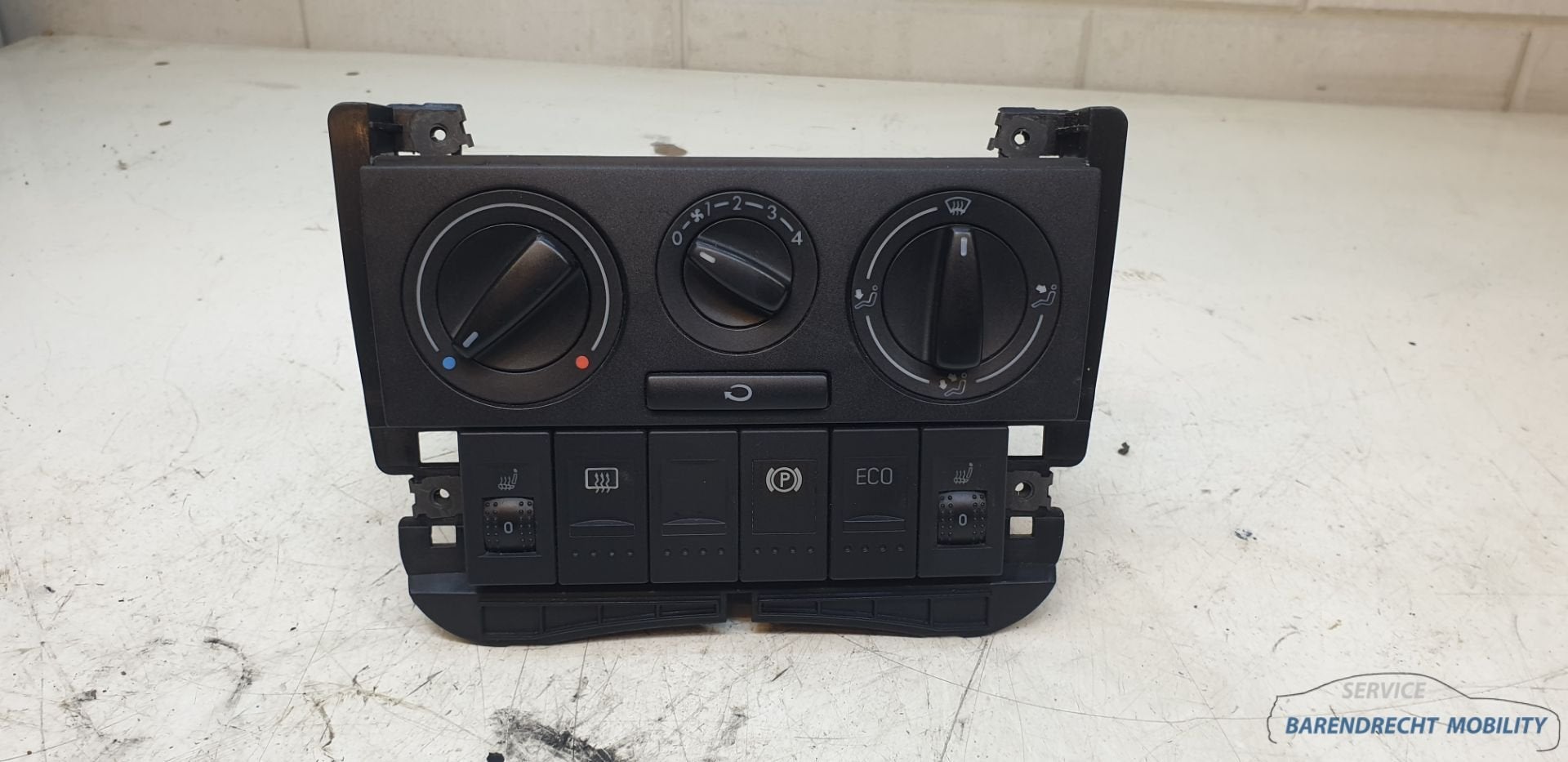 Kachelpaneel en knoppenbalk Lupo 3L stoelverwarming achterru, Auto-onderdelen, Gebruikt, Volkswagen, Volkswagen AG, Vw@volkswagen.de