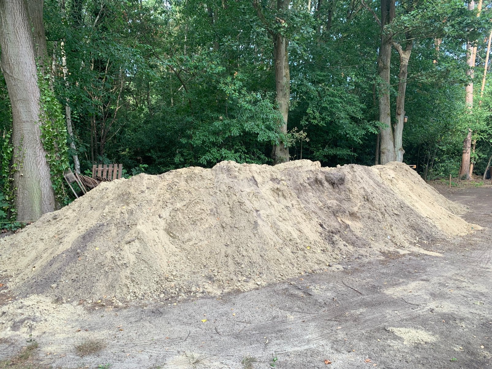 Zuivere opvul zandgrond +- 20 kuub, Enlèvement, Comme neuf, Sable pour remblai
