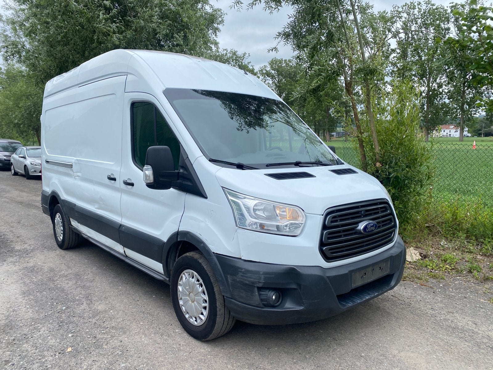 Je recherche un Cammionet Ford Transit à partir de 2013., Autos, Achat, Entreprise, Transit