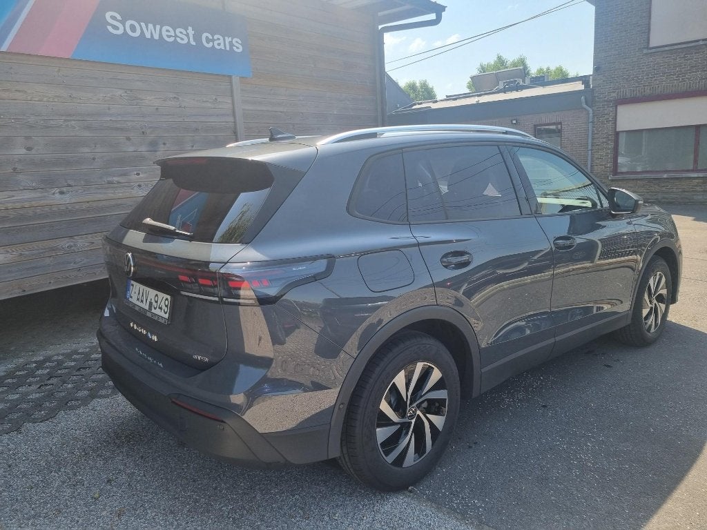 VOLKSWAGEN TIGUAN, Autos, Achat, https://public.car-pass.be/vhr/3fb95932-d744-416e-94d2-dc29850b5525, Entreprise, Garantie prolongée