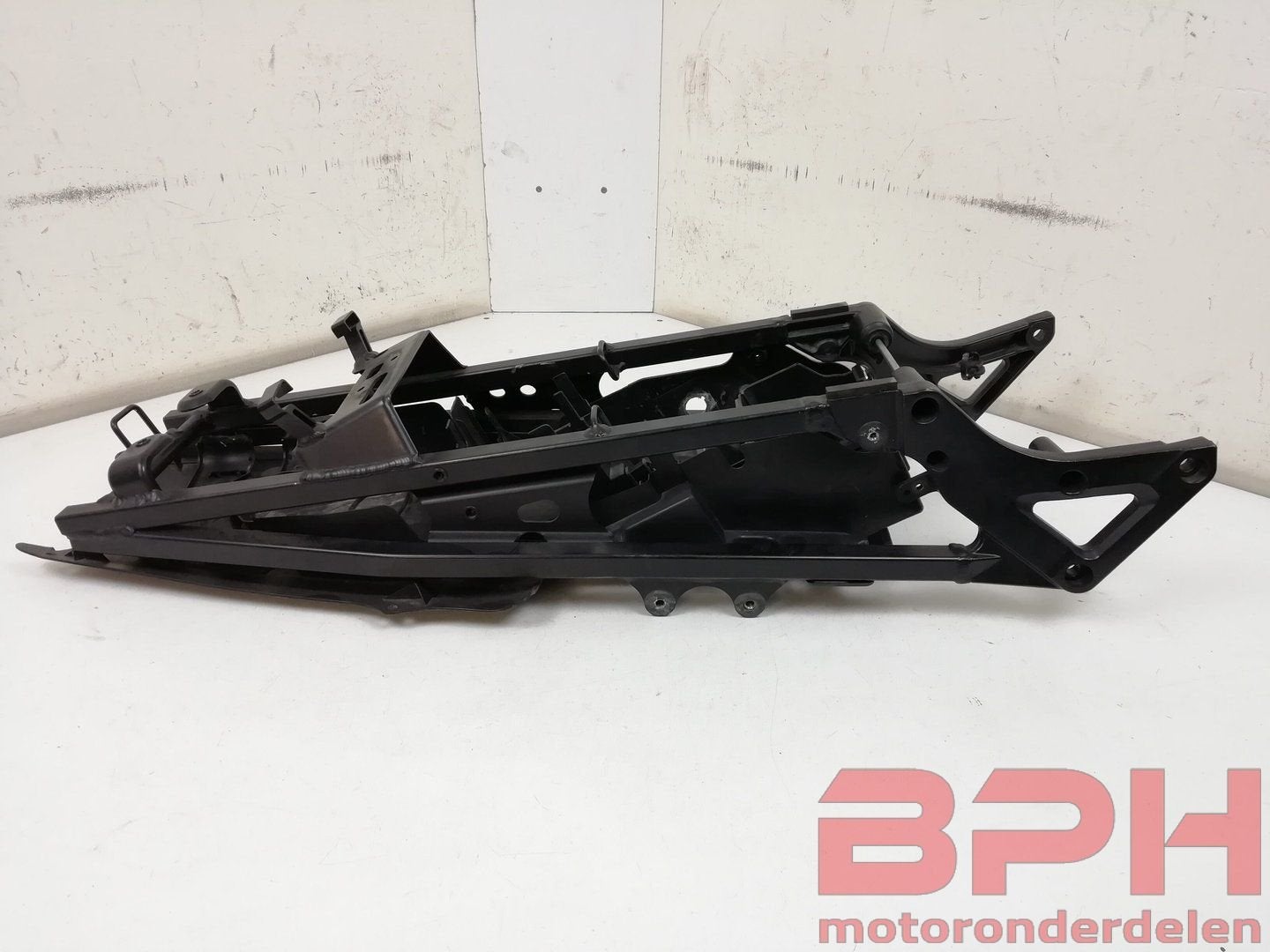 Subframe Suzuki GSX-R 1000 K3 - K4 2003 t/m 2004 frame GSXR, Enlèvement ou Envoi, -, -, -