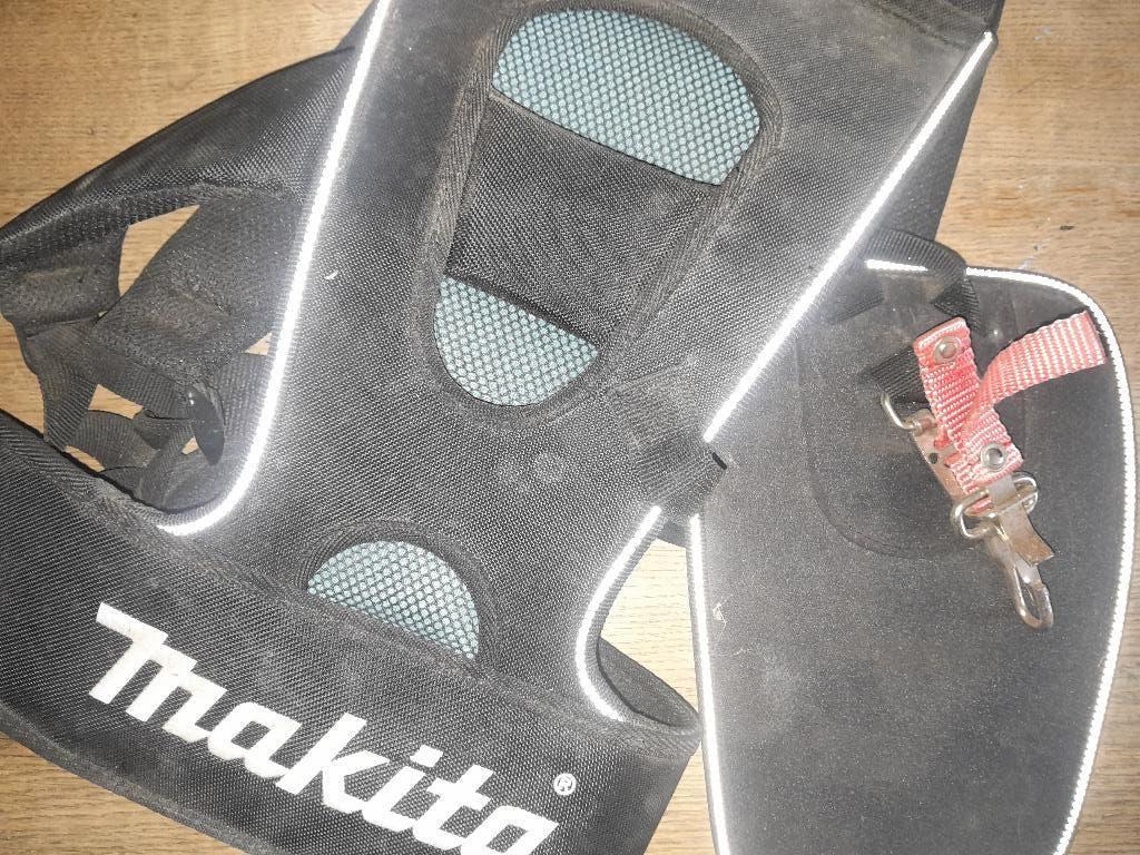Harnas voor kantenmaaier, Doe-het-zelf en Bouw, Gereedschap | Handgereedschap, Ophalen, Zo goed als nieuw, Makita