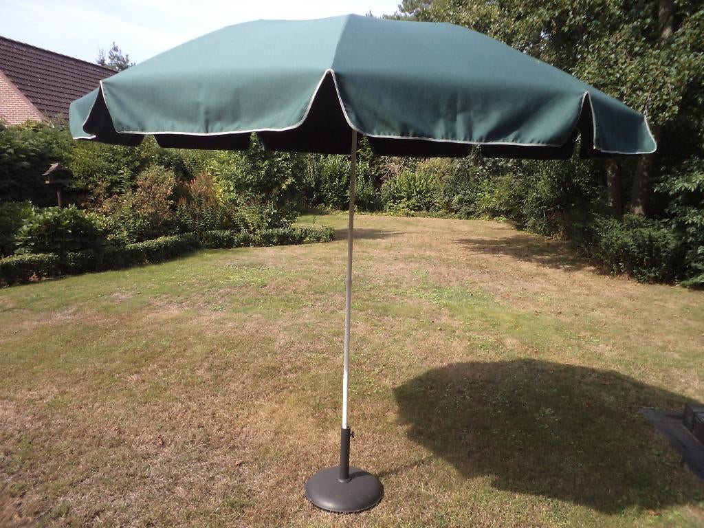 Mooie parasol, Tuin en Terras, Ophalen, Verstelbaar, Gebruikt, 2 tot 3 meter