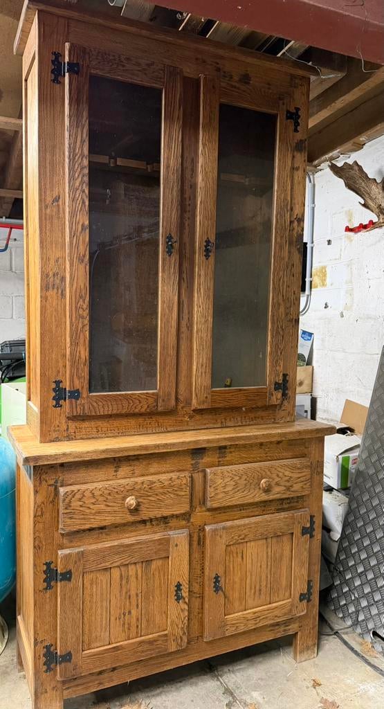 Armoire à fusils en chêne massif, Enlèvement