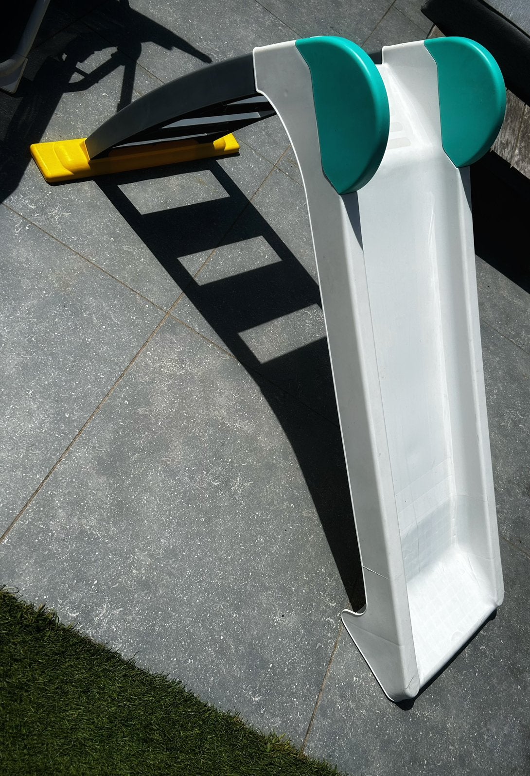 glijbaan 124x72x39cm met waterval, Ophalen, Zo goed als nieuw, Glijbaan