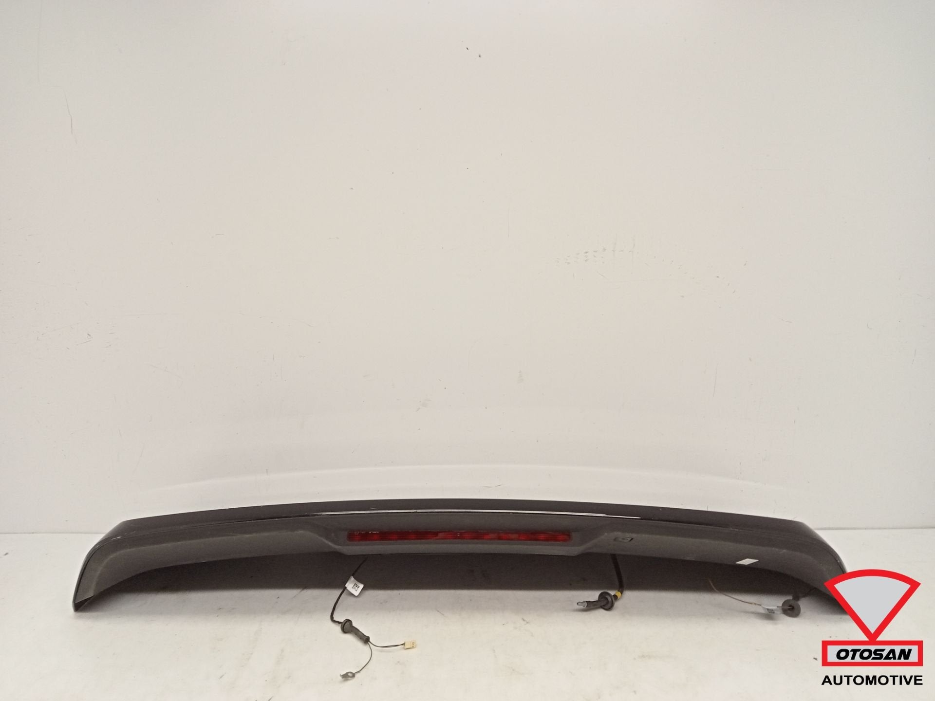 Volvo XC40 2017+ Achterklep Spoiler 31488325, Gebruikt, Gunnar Engellaus vag 8
405 31  Gothenburg, SE, Deur, Info@volvocars.com