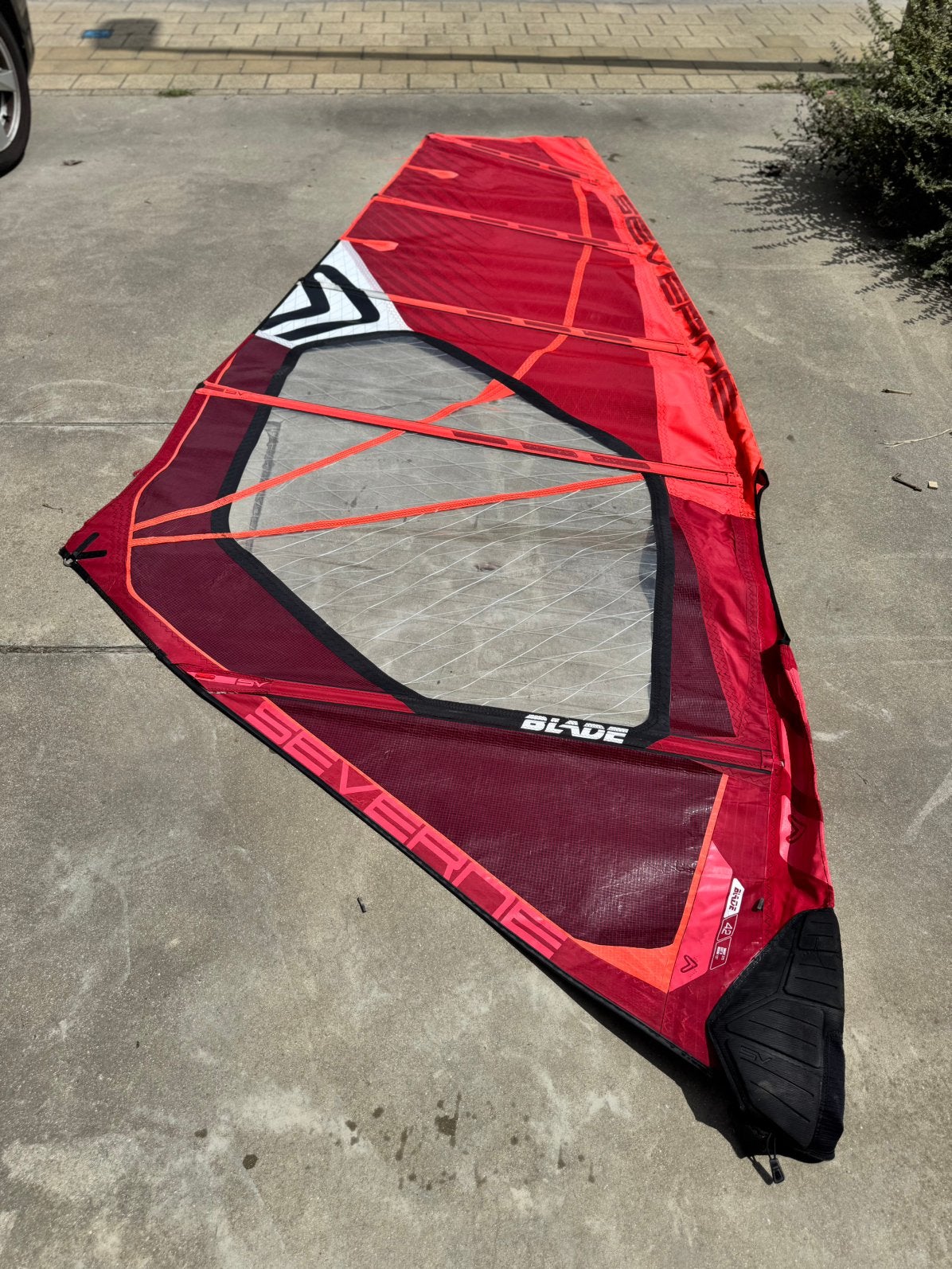 Severn Blade 4.2, Sports nautiques & Bateaux, 3.5 à 5 m², Moins de 250 cm, Avec voile(s), Enlèvement