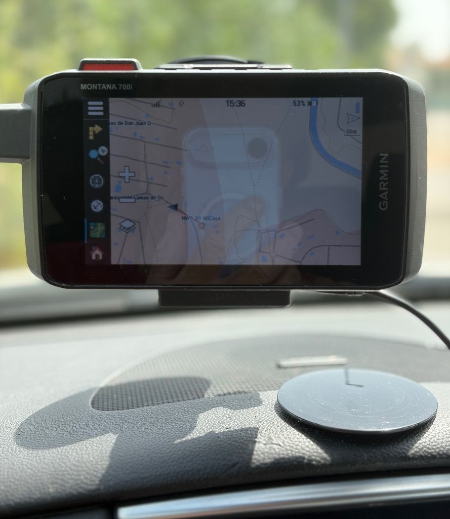 Garmin Montana 700i draagbare GPS met InReach technologie., Auto diversen, Autonavigatie, Zo goed als nieuw, Ophalen of Verzenden