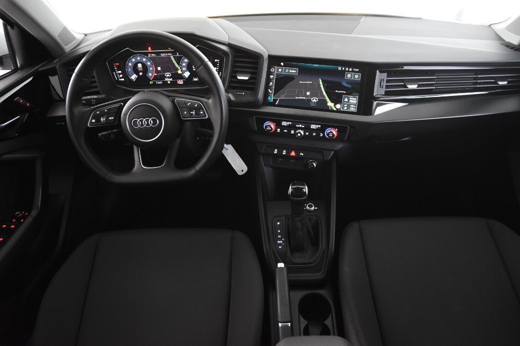 Audi A1 25 TFSI S-Tronic Sport *1ste Eigenaar*Navigatie*, Auto's, Dealer onderhouden, Stof, A1, 1200 kg