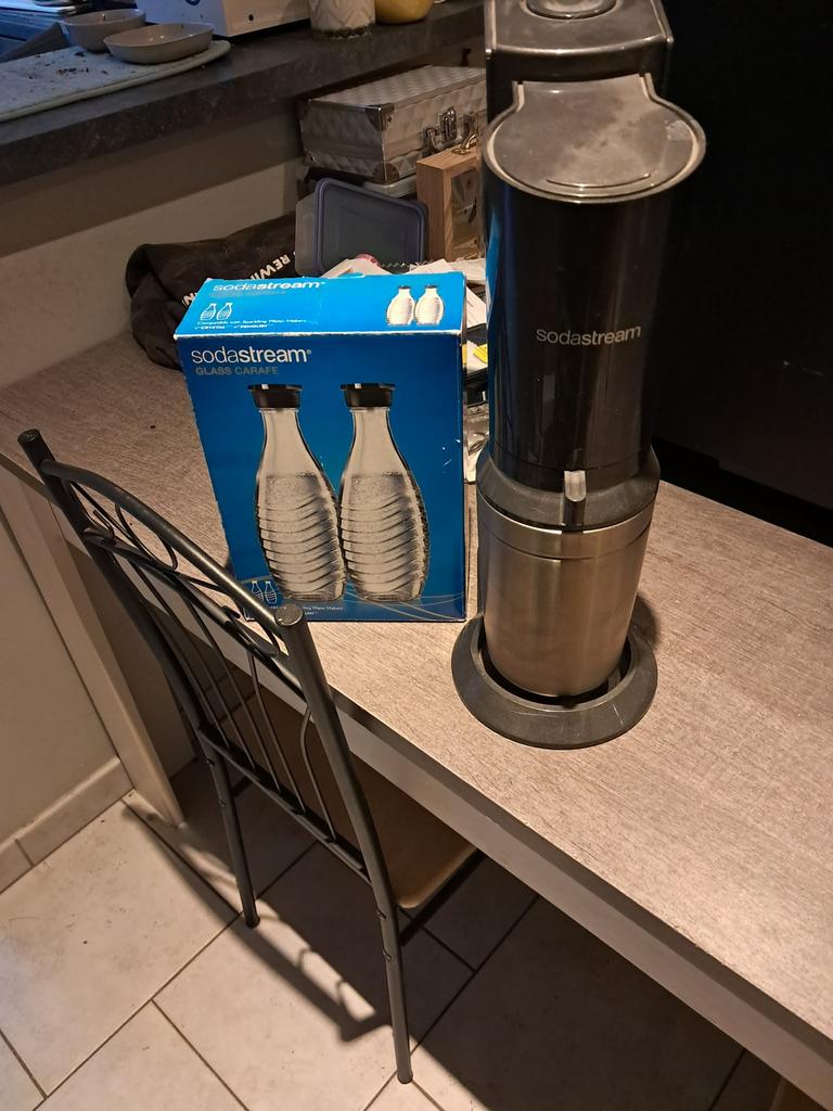 Soda stream, Enlèvement, Comme neuf
