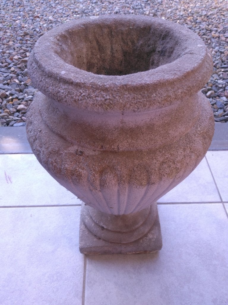 Vintage vase type Médicis en pierre de jardin  très lourd, Jardin & Terrasse, Enlèvement ou Envoi