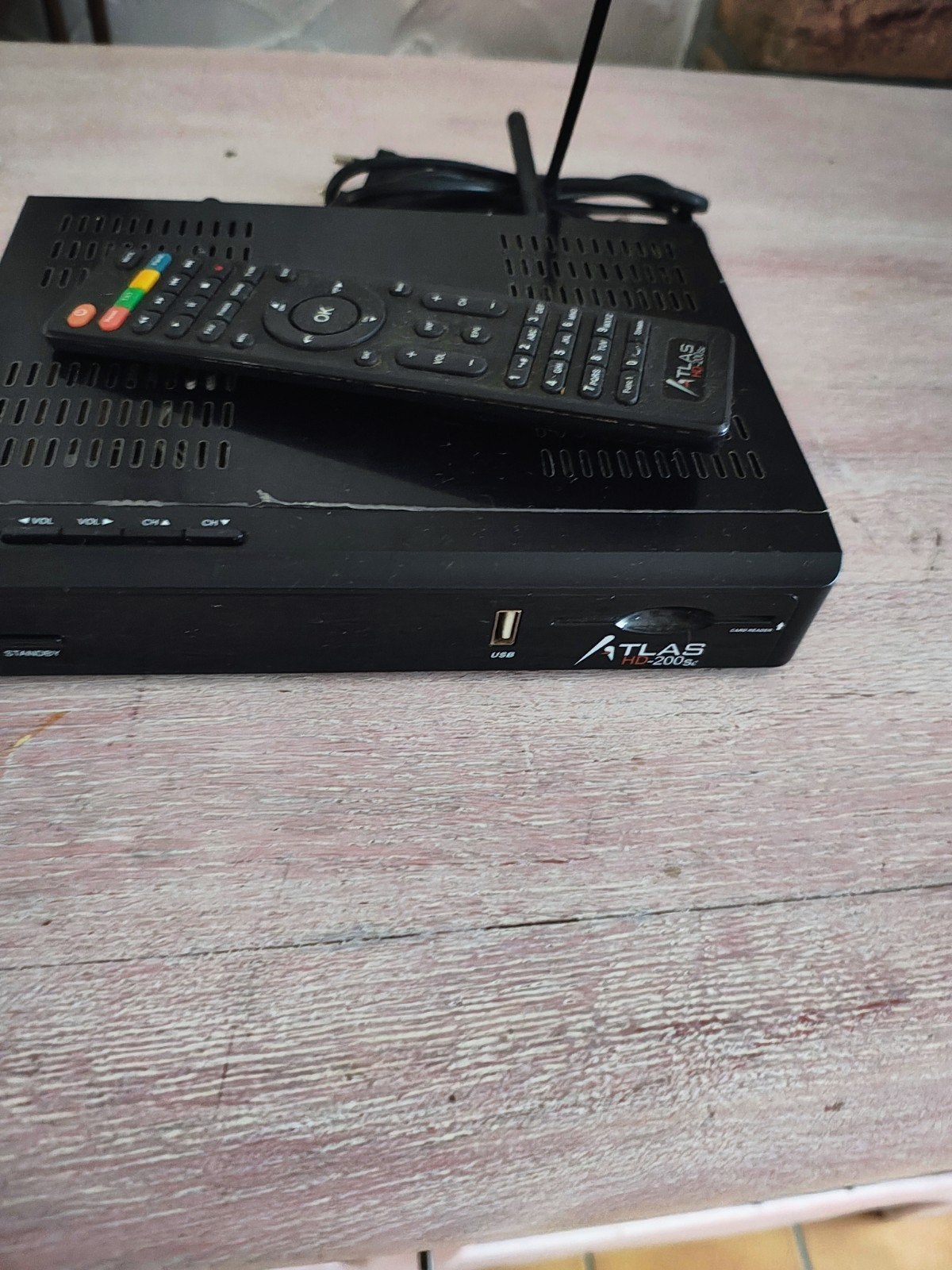 décodeur et récepteur atlas hd 200se, Ophalen