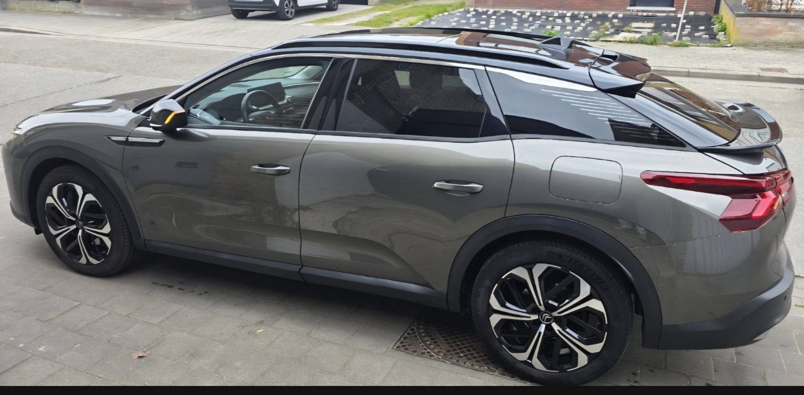 Hybrid 225 Shine Pack 7.4kw Snellader full option opendak., Autos, Cuir, Achat, Toit ouvrant, Particulier