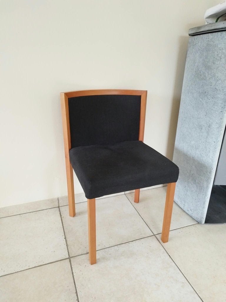Vintage stoel, Ophalen, Gebruikt, Zwart, Italiaanse designerstoel.