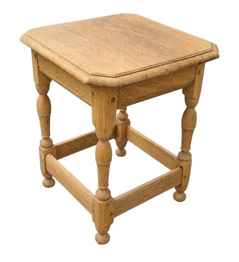 2 petits tabourets anciens ~ bois massif ~ 33x33x H 43 cm, Enlèvement, Utilisé, Bois