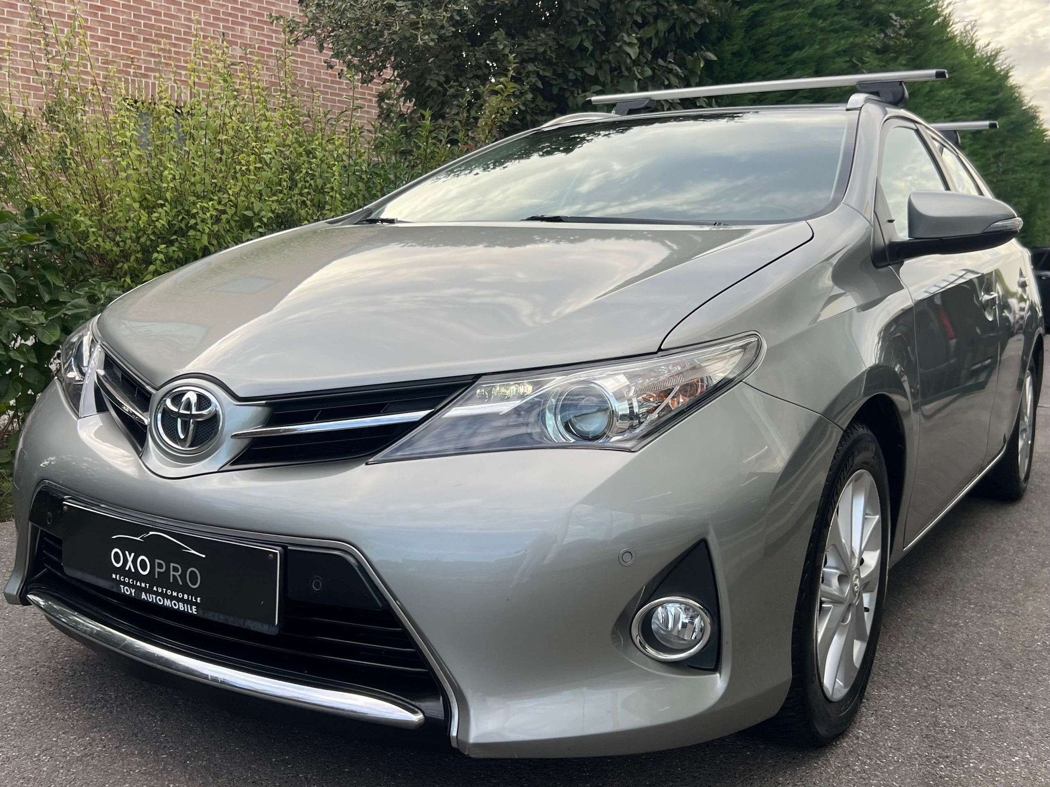 Toyota Auris SW 1.33i VVT-i 99CV / Gps / Clim Auto / Cruise, Achat, Entreprise, Boîte manuelle, Noir