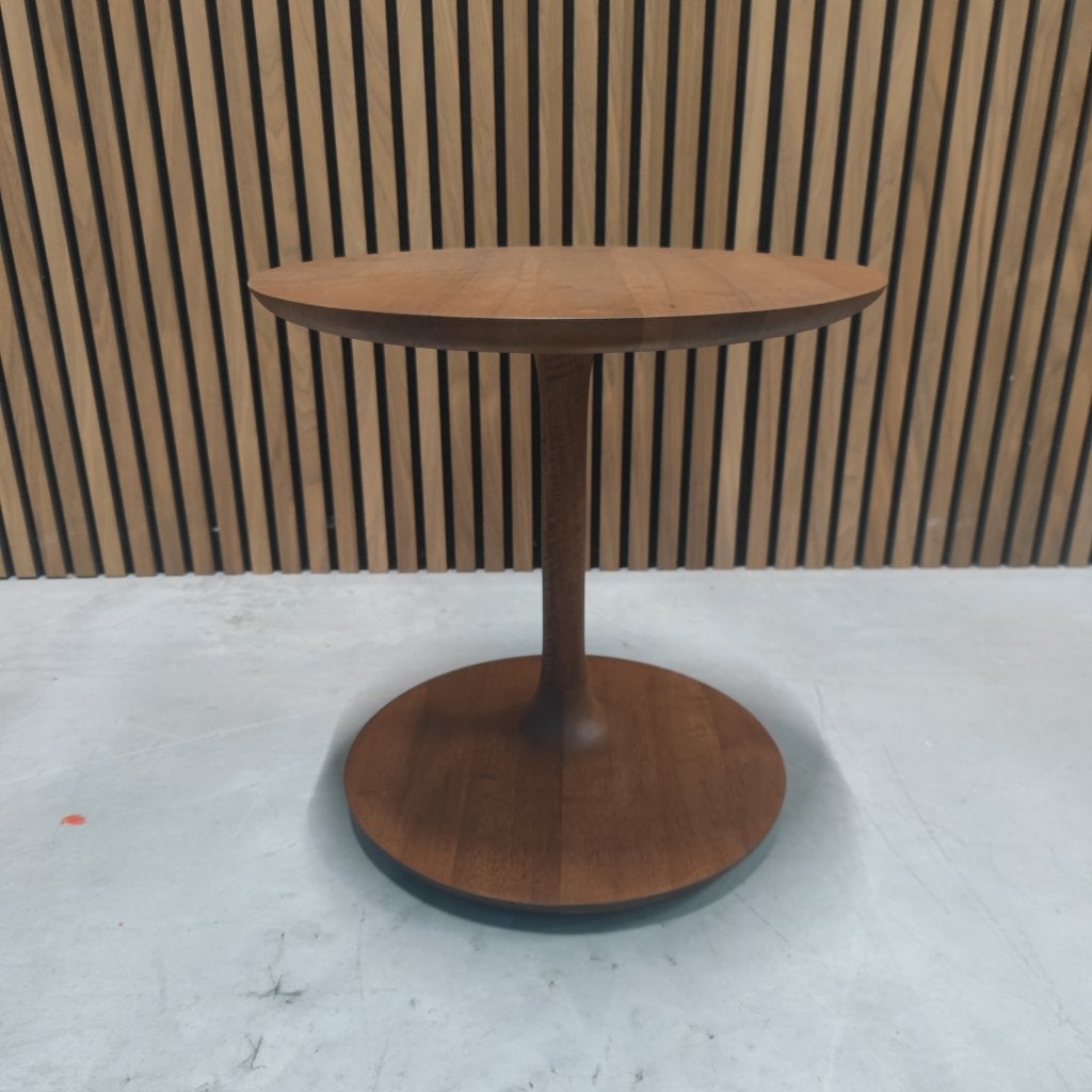Artisan Bloop Bijzettafel Ø45 - American Walnut, Huis en Inrichting, Niet ingevuld, Nieuw, Ophalen of Verzenden, 25 tot 50 cm