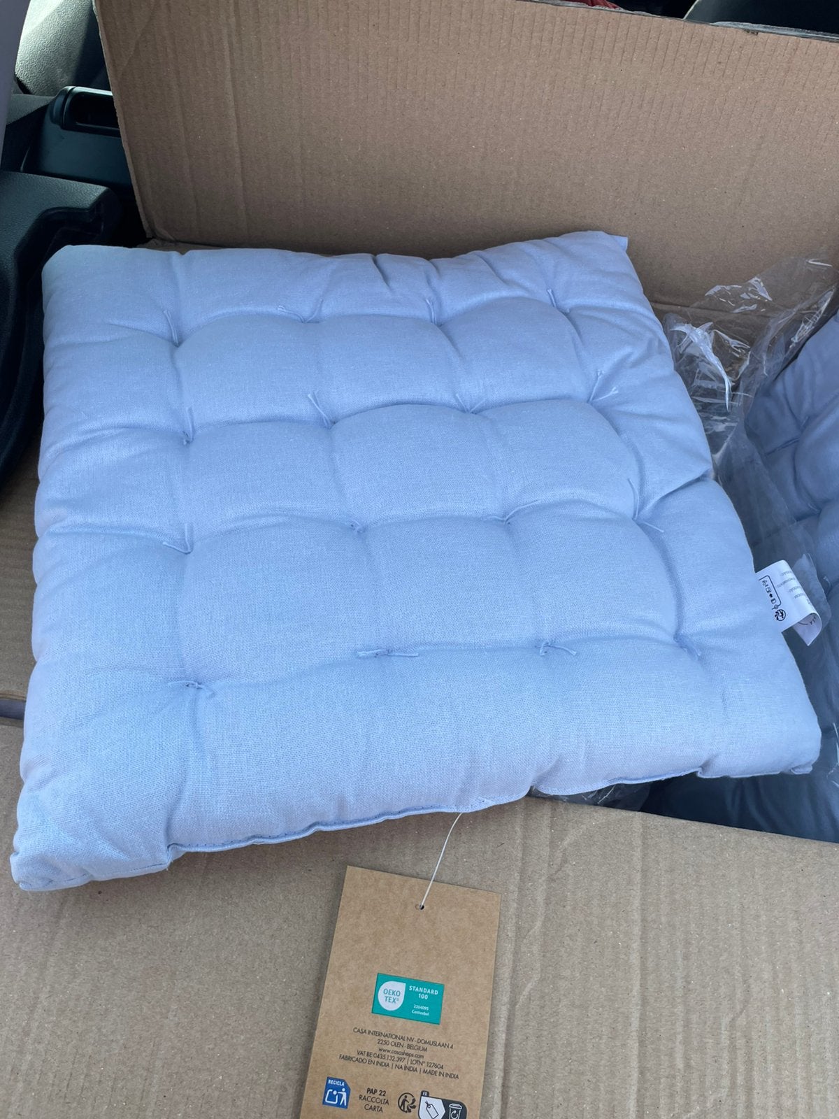 Coussins matelassés carrés CASA – Blanc, Saumon & Bleu Neufs, Enlèvement ou Envoi, Neuf
