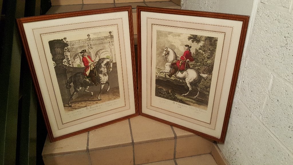 2 lithographies en couleur cavaliers et chevaux galop trot, Ophalen