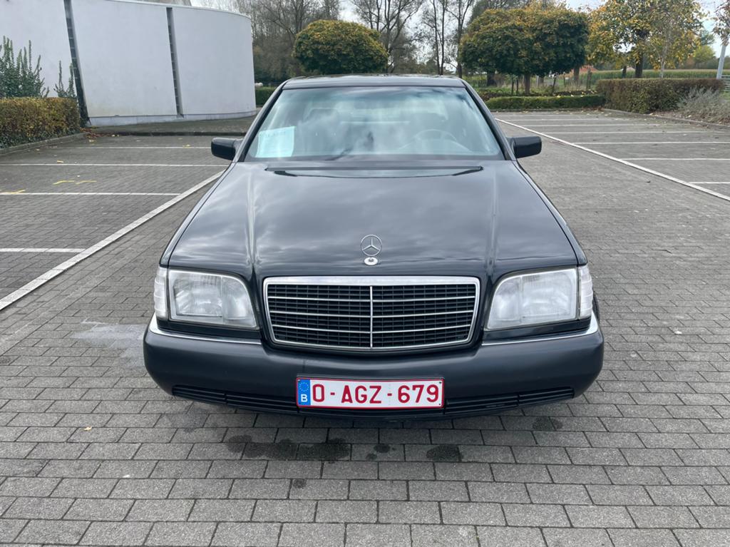 mercedes w140  300SE oldtimer, Auto's, Oldtimers, Particulier, Radio, Mercedes-Benz, Benzine, Berline, 4 deurs, Automaat, Zwart