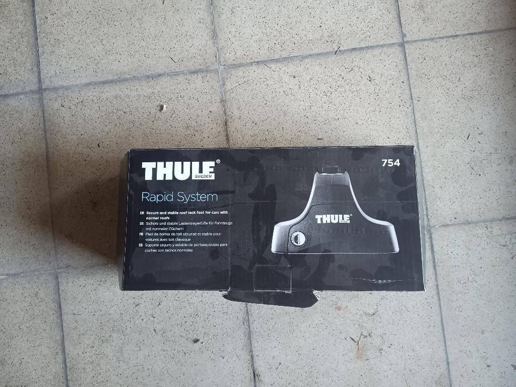 Pieds de fixation-(Thule 754) (A 216)., Auto diversen, Bagagerekken, Zo goed als nieuw, Ophalen