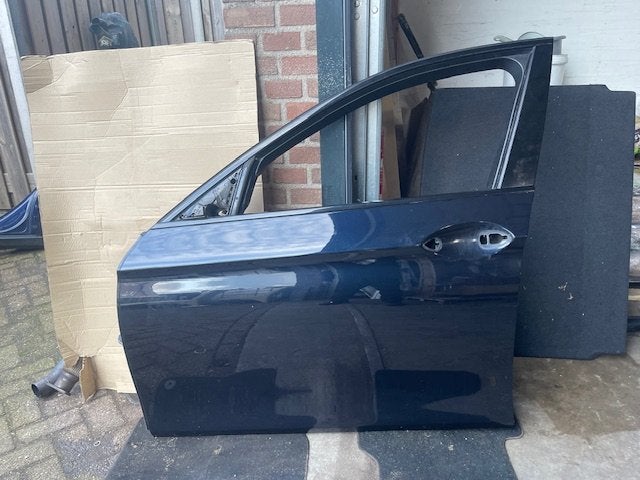 PORTIER LINKS VOOR F10 BMW 5 serie Touring (F11), Auto-onderdelen, Gebruikt, Deur, Voor, BMW