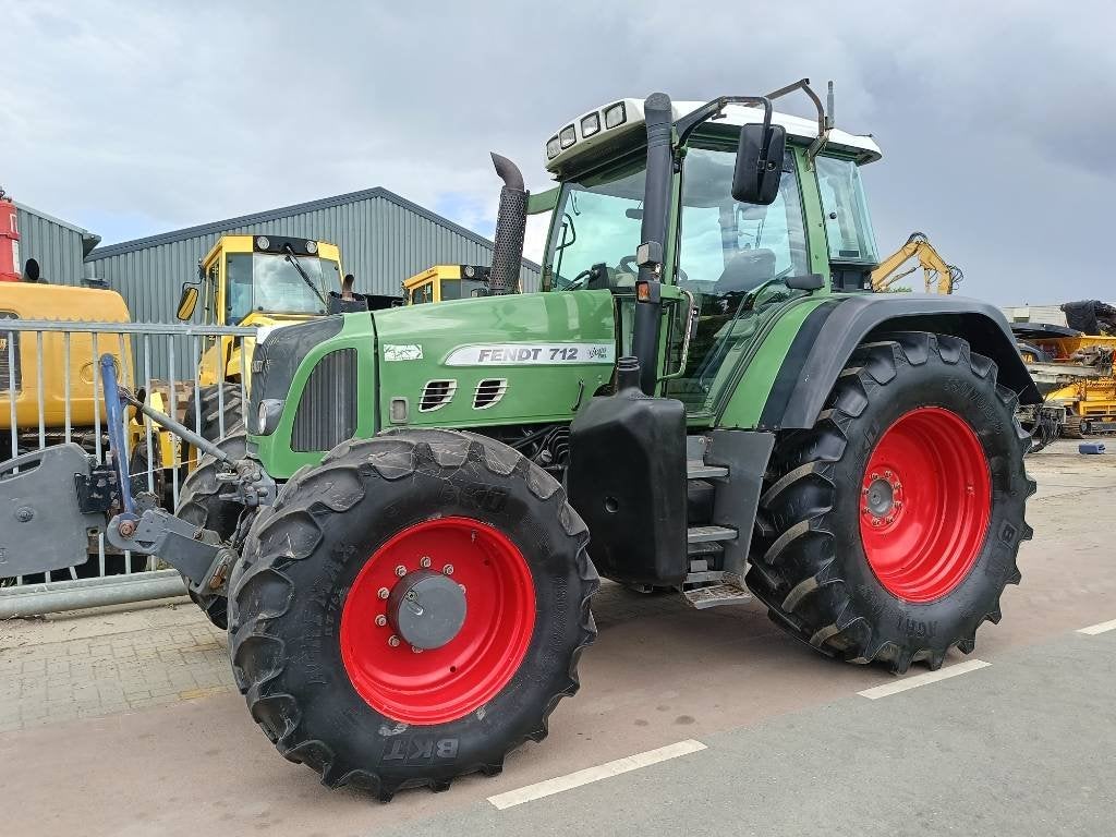 Fendt 712 Vario TMS fronthef en front aftakas PTO, Utilisé, Fendt, Plus de 10 000