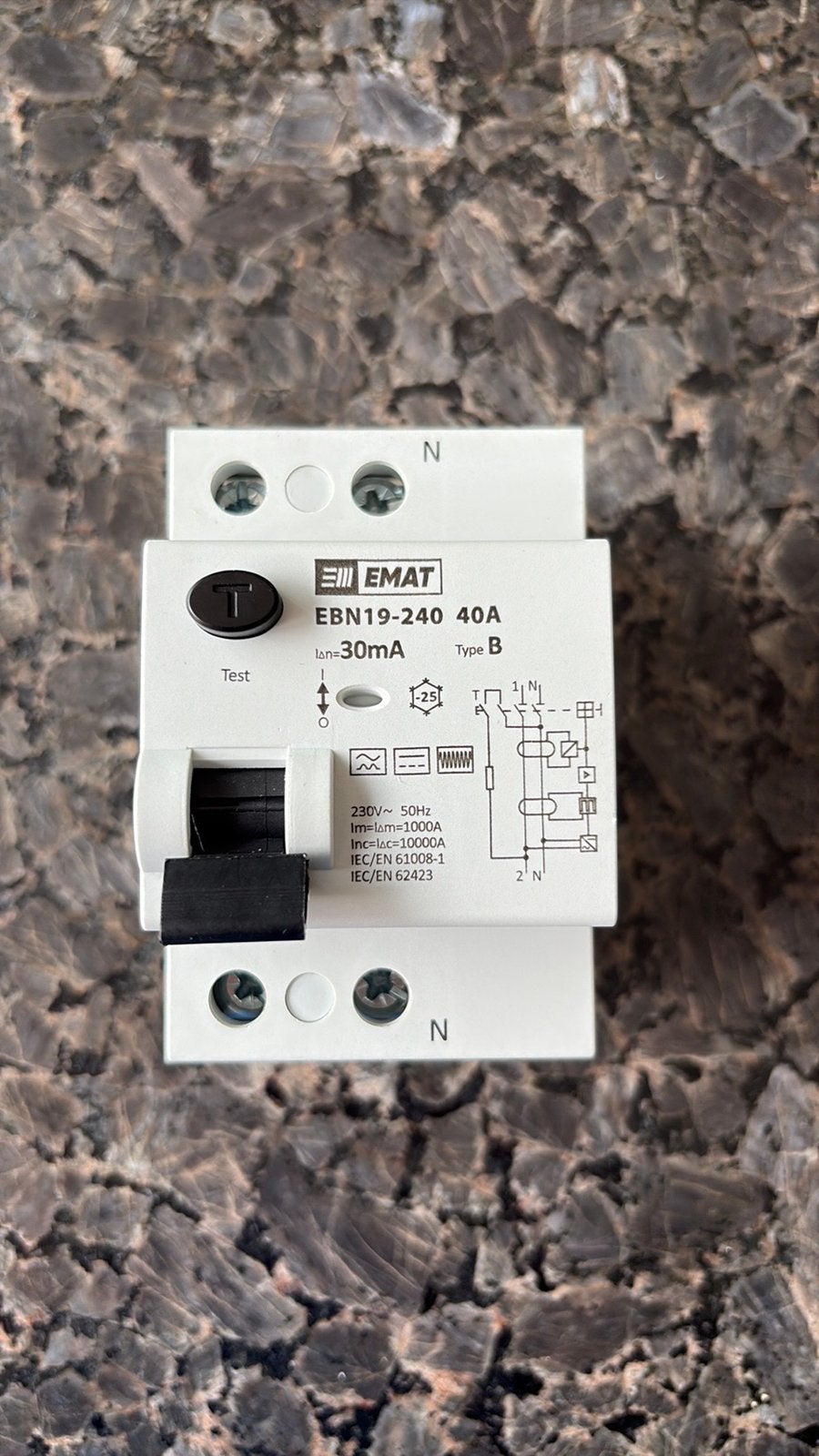 Interrupteur différentiel EMAT bipolaire 40A 30mA type B, Enlèvement ou Envoi, Neuf