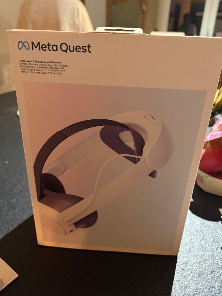 Meta Quest 3 et Elite Strap avec batterie à vendre, Consoles de jeu & Jeux vidéo, Virtual Reality, Enlèvement, Comme neuf, Lunettes VR
