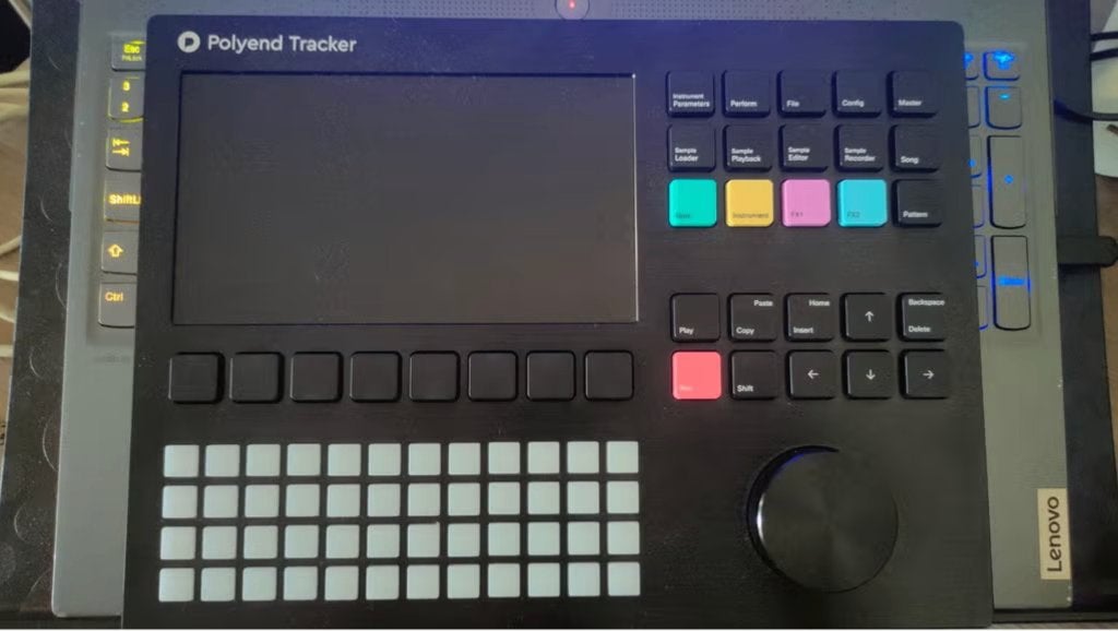 Polyend Tracker +16GB Sd card, Muziek en Instrumenten, Ophalen of Verzenden, Zo goed als nieuw