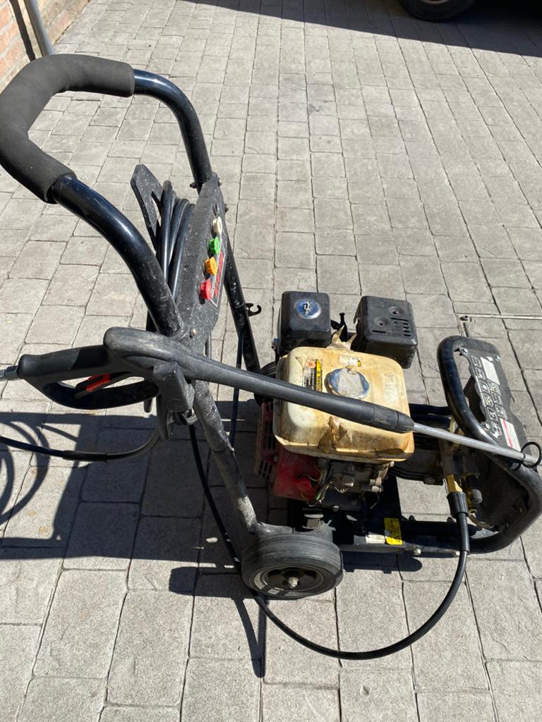 Karcher, Enlèvement, Utilisé, Essence
