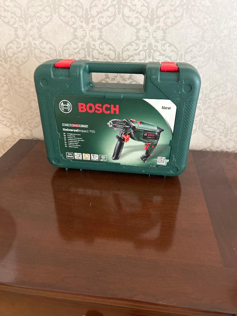 UniversalImpact 700 klopboormachine, Ophalen, Nieuw, Boormachine