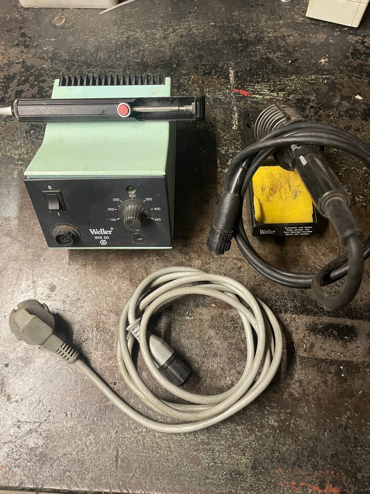 A vendte station de  soudure weller ws50, Enlèvement, Comme neuf