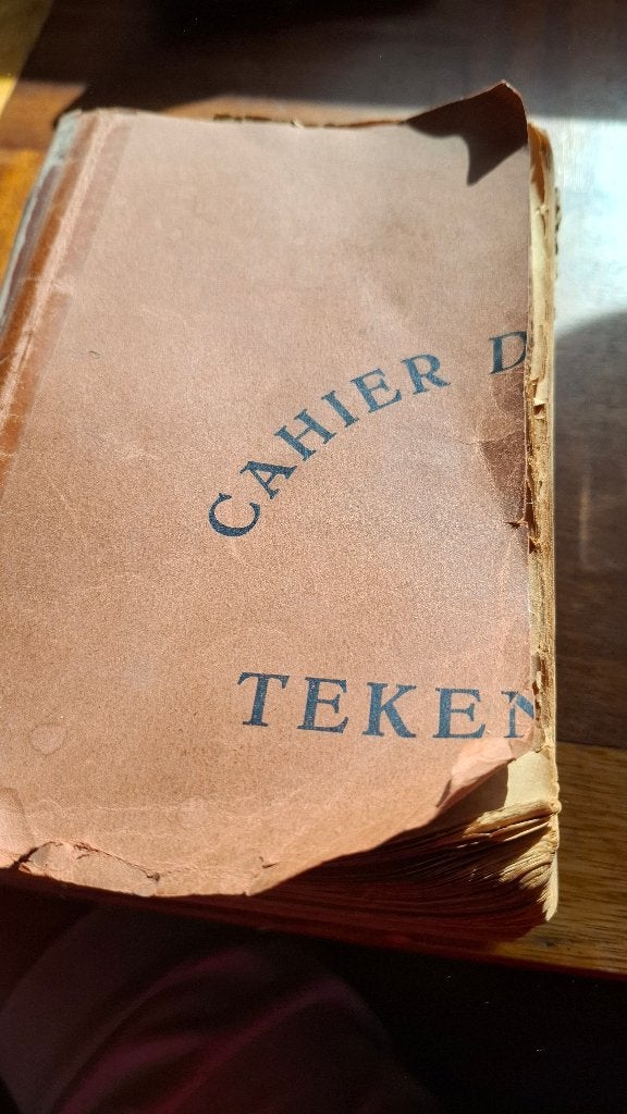 Vieux livre de deux siecles, Enlèvement
