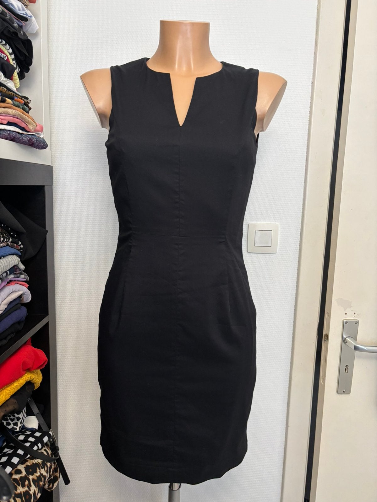 Nieuwe chique zwarte jurk, Kleding | Dames, Ophalen of Verzenden, Nieuw, Maat 34 (XS) of kleiner, Zwart
