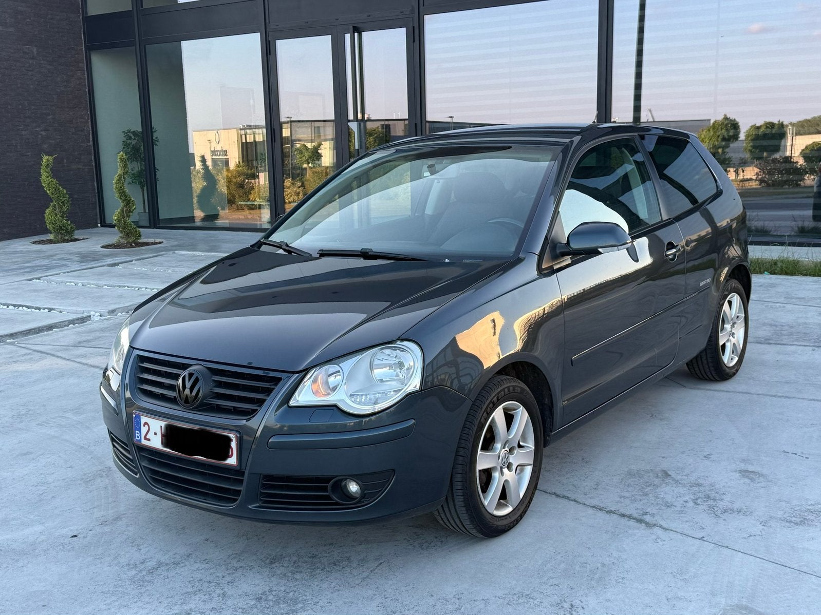 Volkswagen Polo 1.2 Essence – 2008 – 239 000-Prêt à immatric, Argent ou Gris, Achat, Boîte manuelle, 5 portes