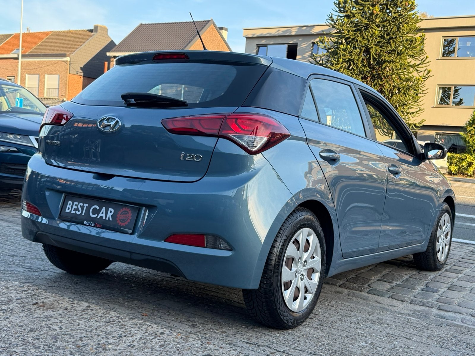Hyundai I20 1.2i * Euro6b * Garantie, Auto's, Stof, 4 cilinders, Blauw, Bedrijf