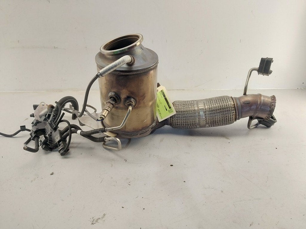 CATALYSEUR Mini Mini (F65 / F66) (01-2024/-) (|18325A07646|), Petuelring 130
80809  München, DE, Mini, Utilisé, Bayerische Motoren Werke AG