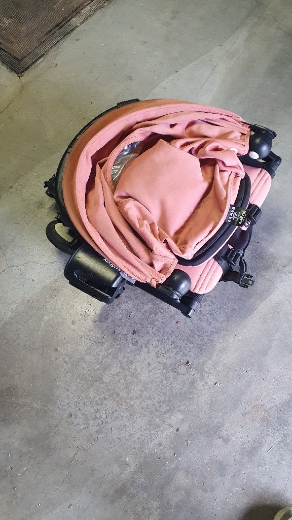 Poussette yoyo, Kinderen en Baby's, Kinderwagens en Combinaties, Ophalen, Gebruikt, Kinderwagen