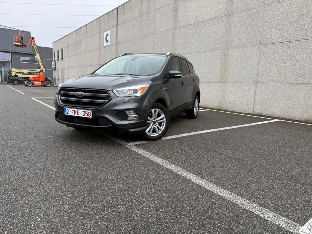 Ford Kuga 2.0 - 2017, Auto's, Ford, Voorwielaandrijving, Leder en Stof, Particulier, Kuga