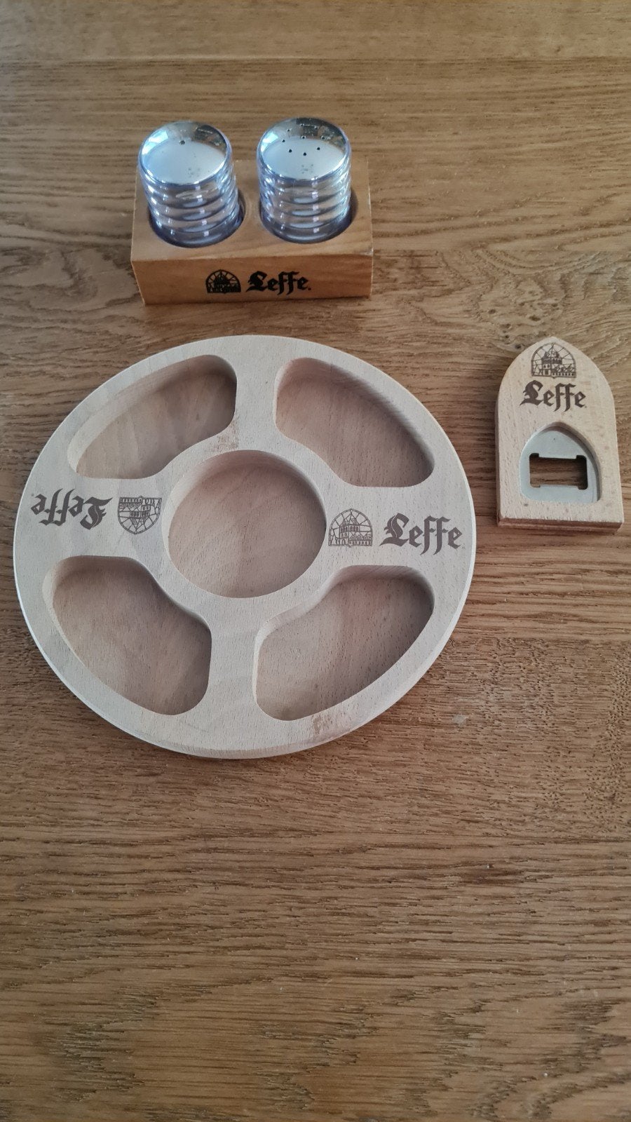 set apéro LEFFE, Enlèvement ou Envoi, Comme neuf, Panneau, Plaque ou Plaquette publicitaire, Leffe