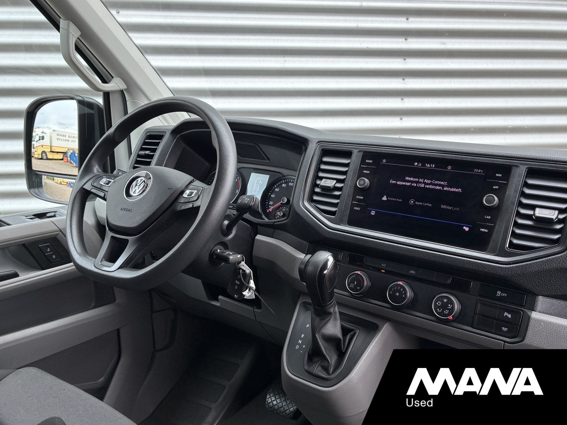 Volkswagen Crafter 35 2.0 TDI 140 pk L3H3 Automaat Airco Cru, Gebruikt, 4 cilinders, Volkswagen, 3000 kg