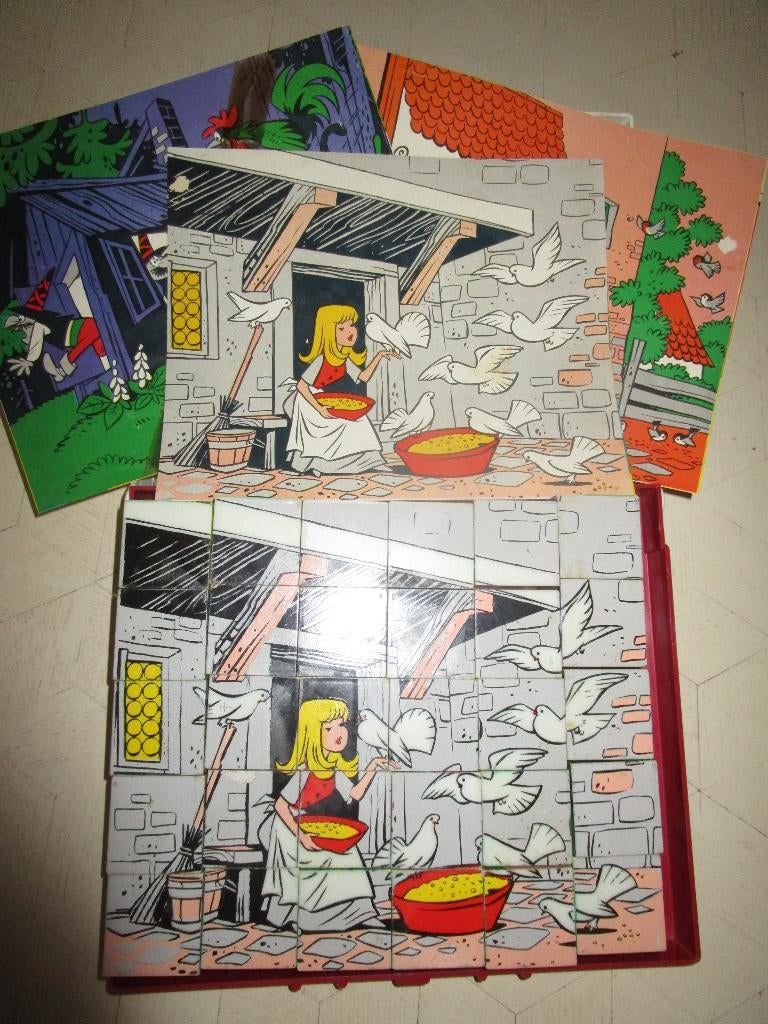 verschillende vintage speelgoed items, Ophalen