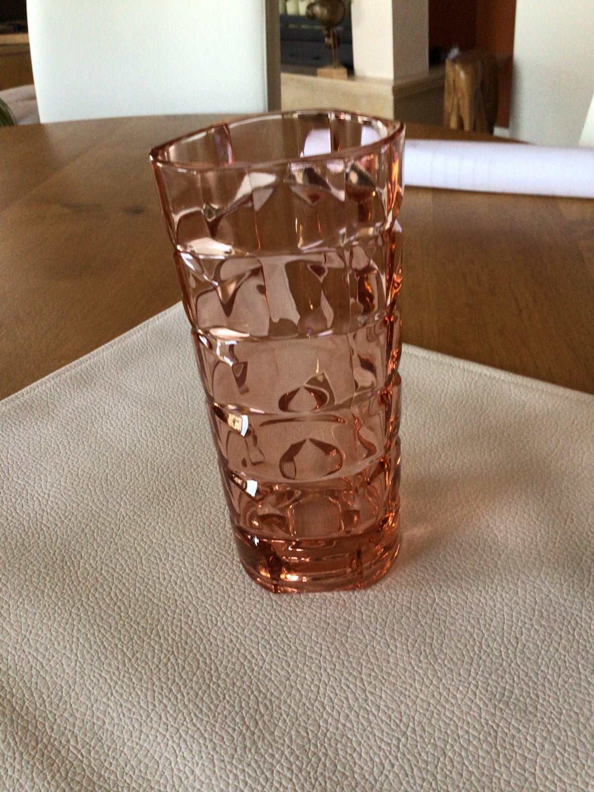Vase Art Déco de forme géométrique rose, Enlèvement, Comme neuf