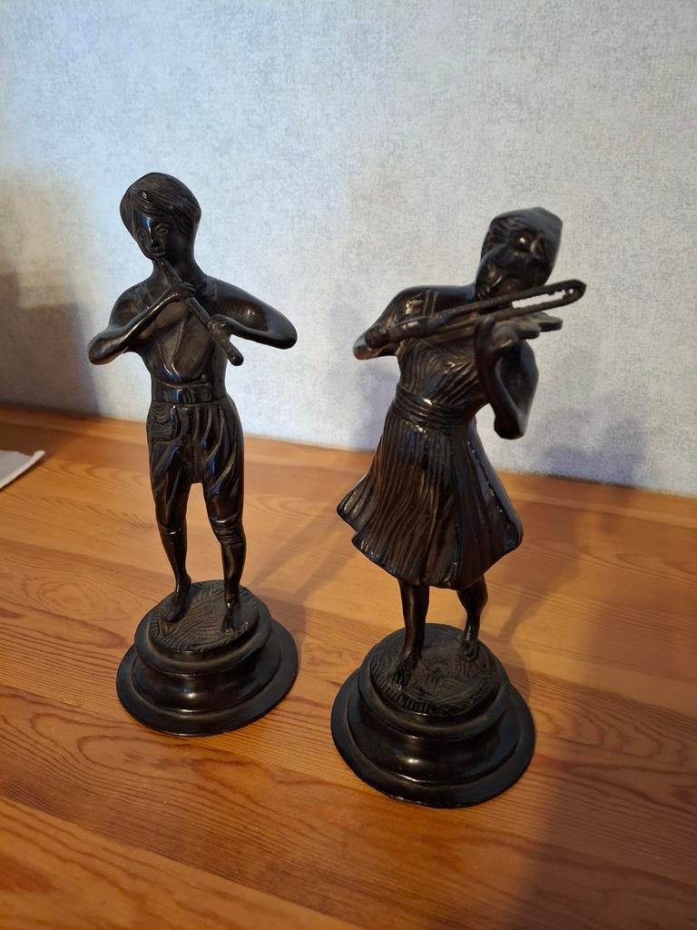 Bronzen beeldjes 'Valente'. Meisje met viool.Jongen fluitist, Antiek en Kunst, Ophalen of Verzenden, Brons